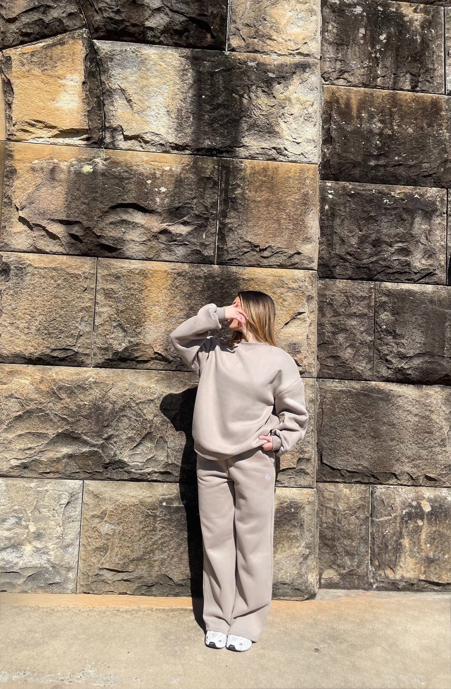 Heritage Straight Leg Jogger Taupe Stone