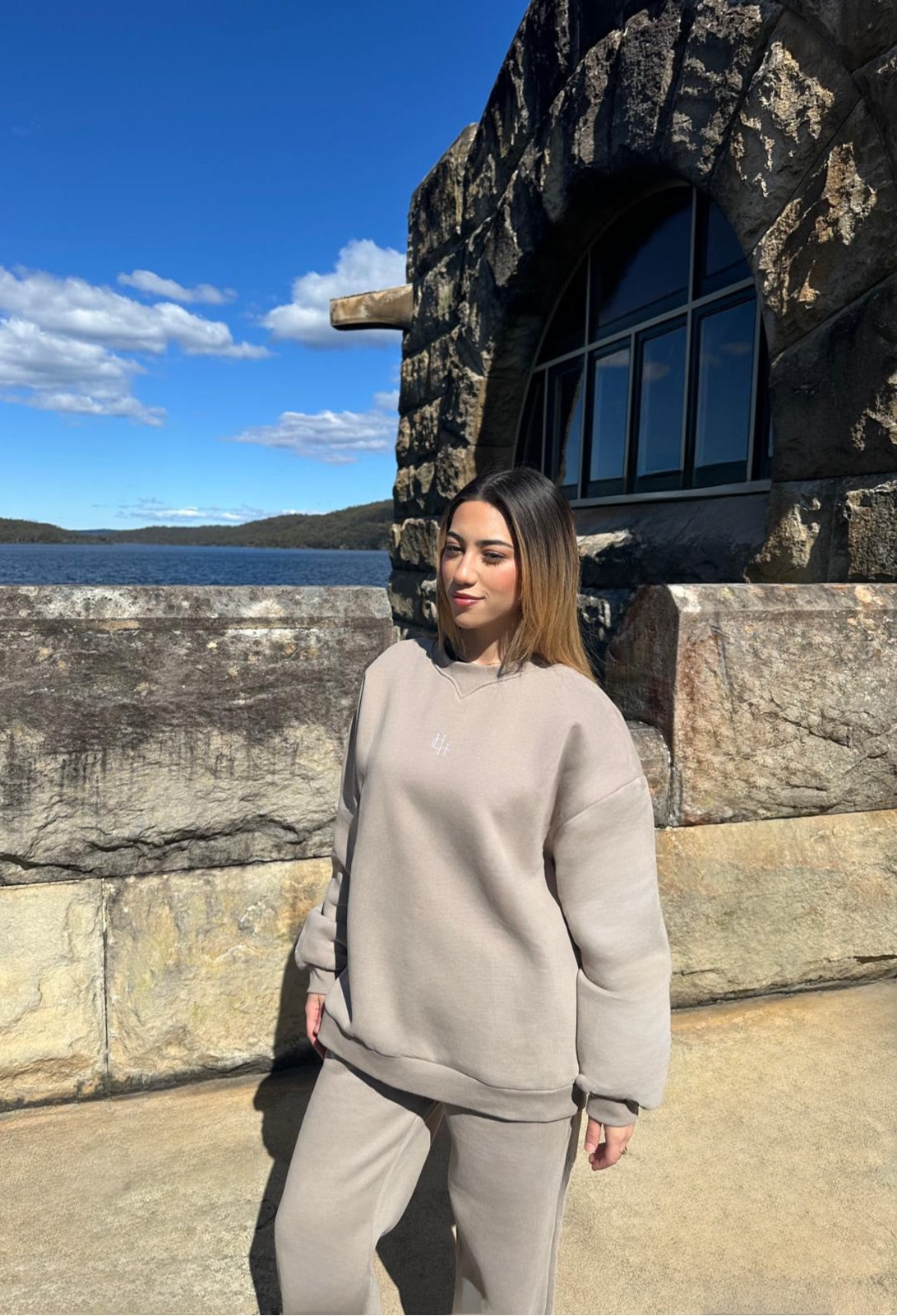 Heritage Crewneck Taupe Stone